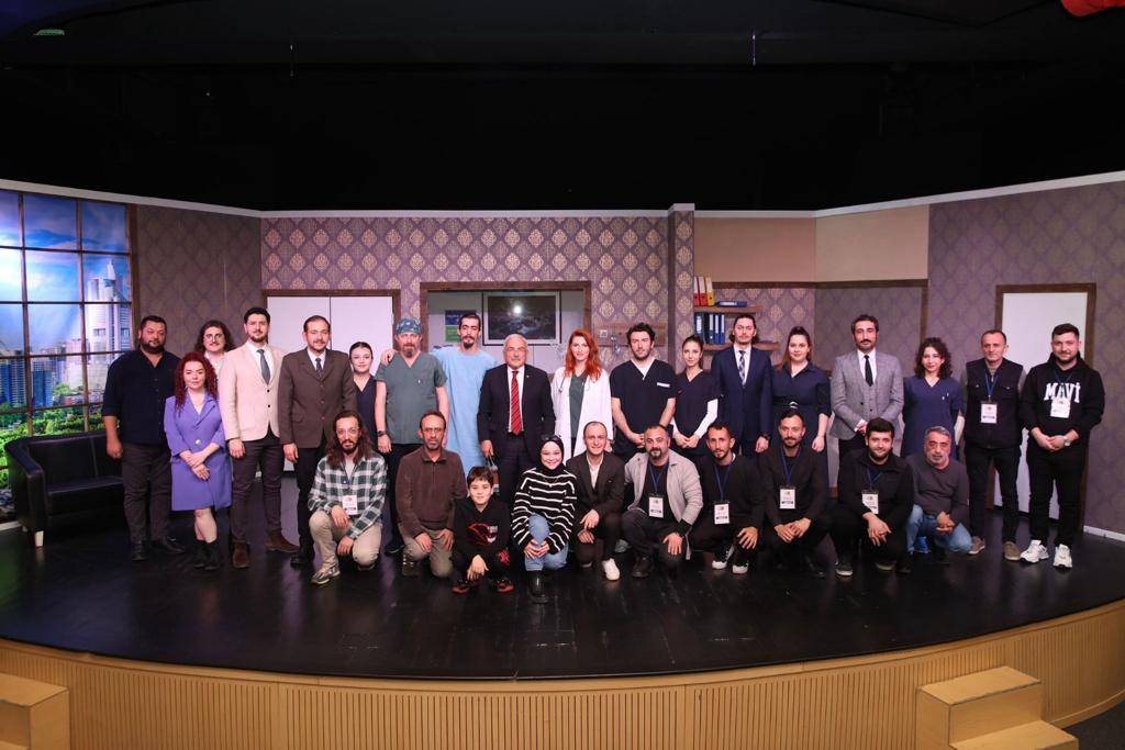 “BU KİMİN HAYATI” İZLEYİCİYLE BULUŞTU